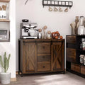 Buffet de cuisine avec portes coulissantes façon grange