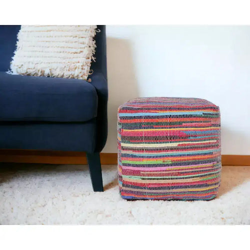 Pouf ottoman rayé en coton rouge et noir de 18 po
