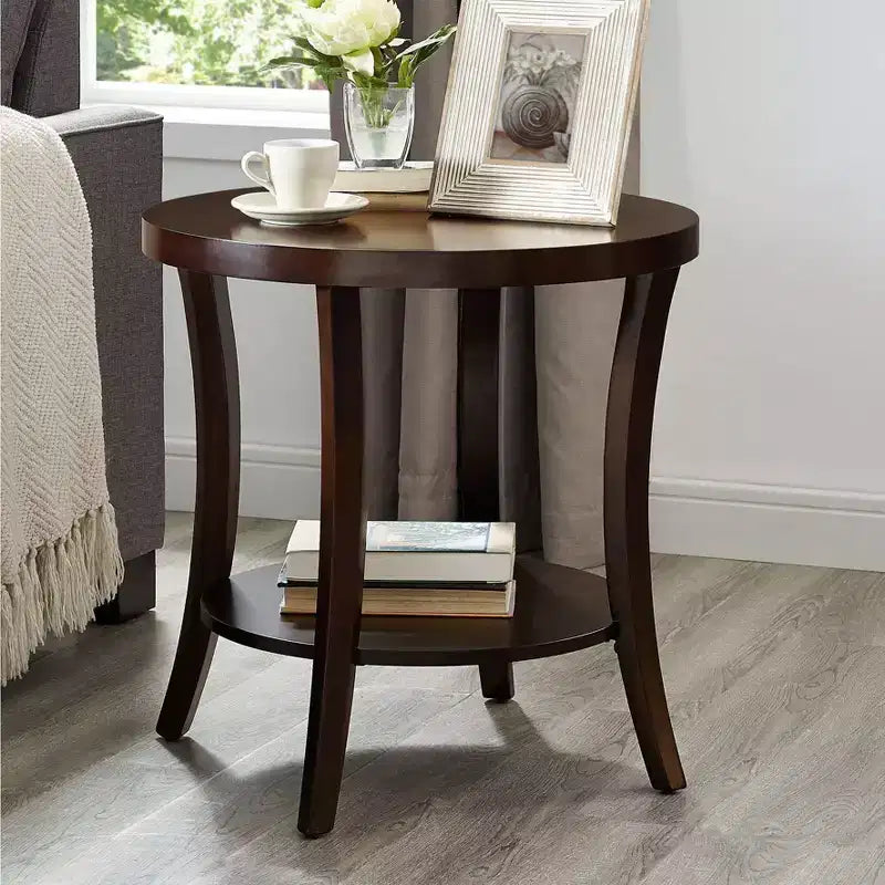 Table d'appoint ronde élégante avec pieds arqués, étagère de rangement et plateau épais, pour salon, chambre à coucher