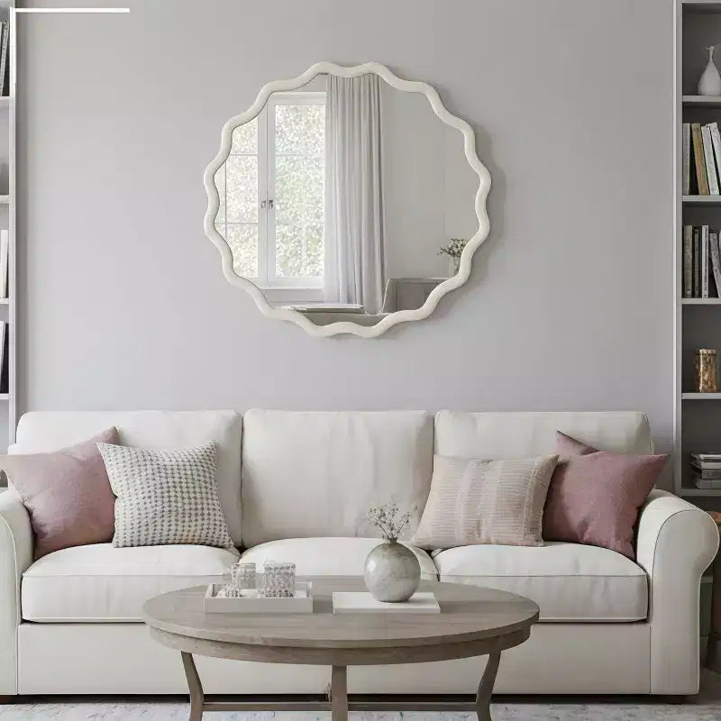 Miroir mural rond blanc ondulé de 30 pouces avec cadre en bois massif pour coiffeuse de salle de bain, miroir décoratif en bois de ferme pour la maison
