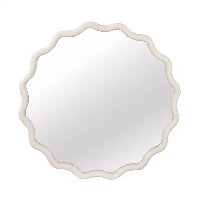 Miroir mural rond blanc ondulé de 30 pouces avec cadre en bois massif pour coiffeuse de salle de bain, miroir décoratif en bois de ferme pour la maison