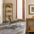 Pouf moderne avec structure chromée