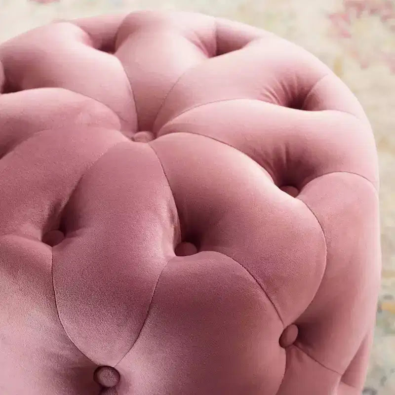 Pouf rond capitonné en velours performance